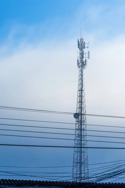 Equipamento Telecomunicações Torre Antena Telefone Celular Comunicação Sem Fio Torre — Fotografia de Stock