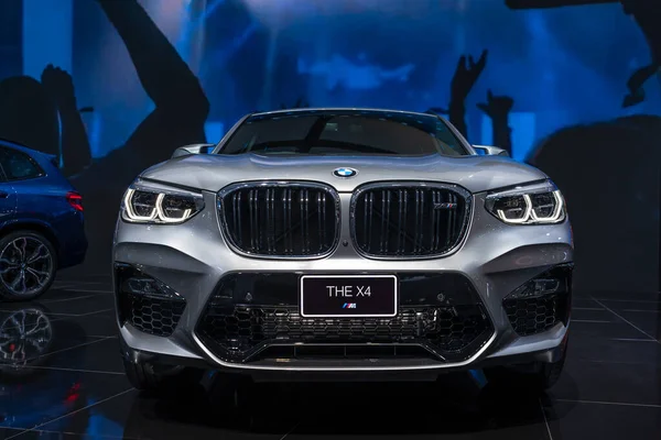 Bangkok, Tayland - 28 Kasım 2019: BMW X4 xDrive20d Motor Fuarı 36. 2019, Etki Fuarı, Muang Thong Thani, Tayland