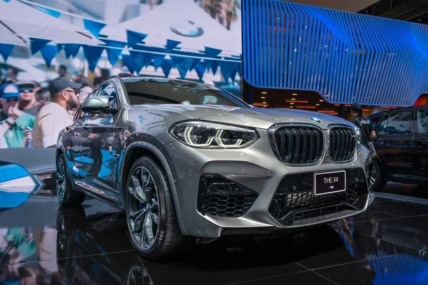 Bangkok, Tayland - 28 Kasım 2019: BMW X4 xDrive20d Motor Fuarı 36. 2019, Etki Fuarı, Muang Thong Thani, Tayland