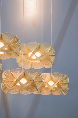 Modern tavan lambaları ofis inşaatı ya da ev ve canlı akitecture dekorasyon modern konsept için rattan yapılmış
