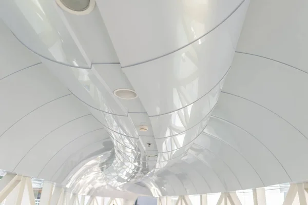 Lámpara Techo Metal Bombillas Con Arquitectura Blanca Arco Decoración Forma — Foto de Stock