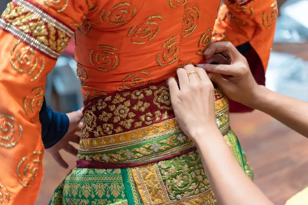 Hermoso Vestido Antiguo Espectáculo Khon Realizando Danza Clásica Tailandesa — Foto de Stock