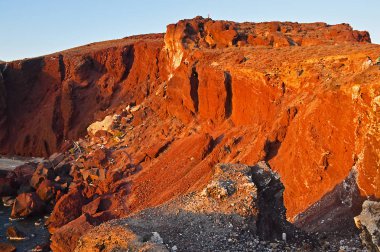 Günbatımı ışığı kırmızı beach Santorini, Yunanistan