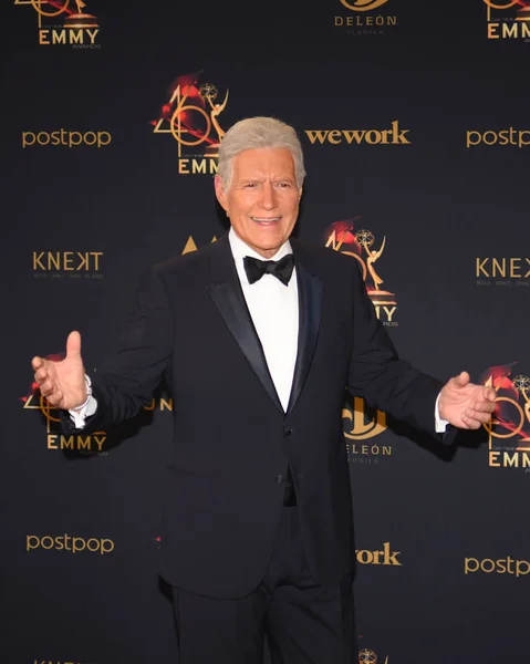 Alex Trebek 2019 Daytime Emmy Ödülleri Katılıyor Fotoğraf Michael Mattes — Stok fotoğraf