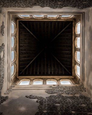 Granada Alhambra güzel tavan