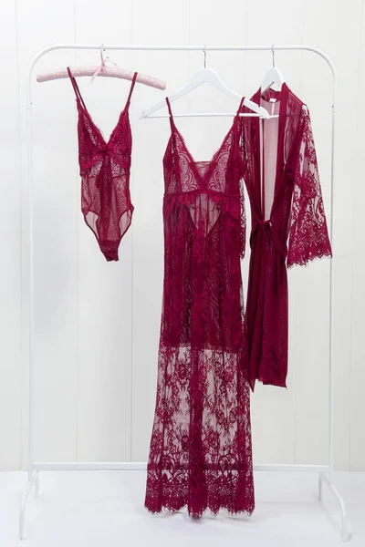 Uppsättning Sexiga Eleganta Trendiga Feminina Underkläder Vinröd Färg — Stockfoto