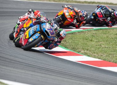 Barcelona, İspanya'daki 17 Haziran 2018: Moto 2 yarış sırasında Gp canavar enerji, Katalonya, Moto devre, Barcelona-Catalunya kutlayan Gp.