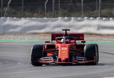 Barcelona, İspanya 18 Şubat 2019: Sebastian Vettel Formula bir Test gün, devre, Barcelona-Catalunya boyunca.