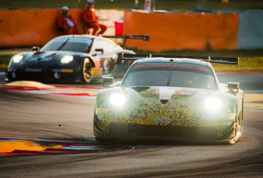 Barselona, Ispanya 20 Temmuz 2019: proje 1 takım Avrupa LeMans serisi dayanıklılık yarış sırasında Barselona-Catalunya Circuit.