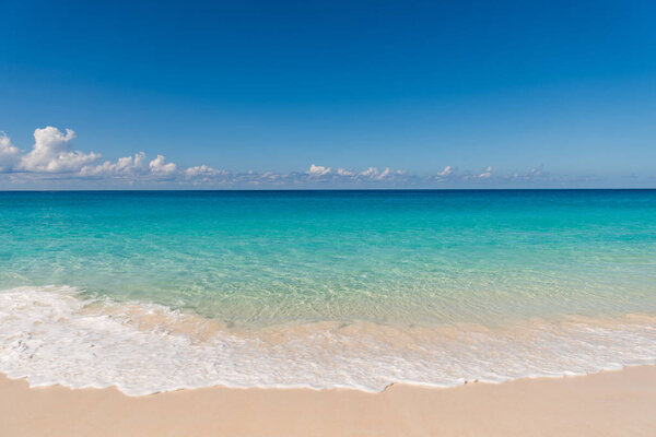 Wallpaper Seychelles turquoise water and blue sky