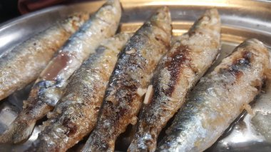 Sardinas fritas del sur de Espaa