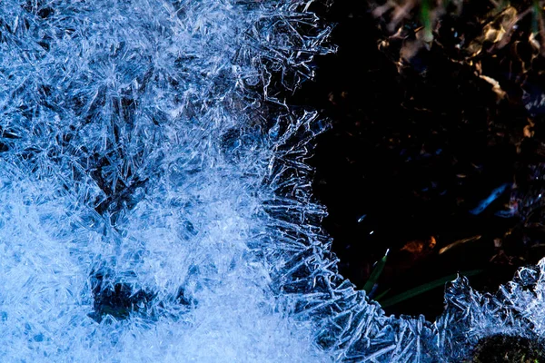 Nivel Agua Congelada Detalles Los Cristales Hielo —  Fotos de Stock