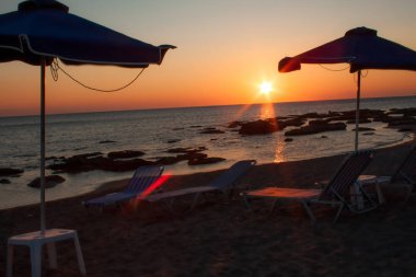 Yunanistan'da Rodos limanında gün doğumu