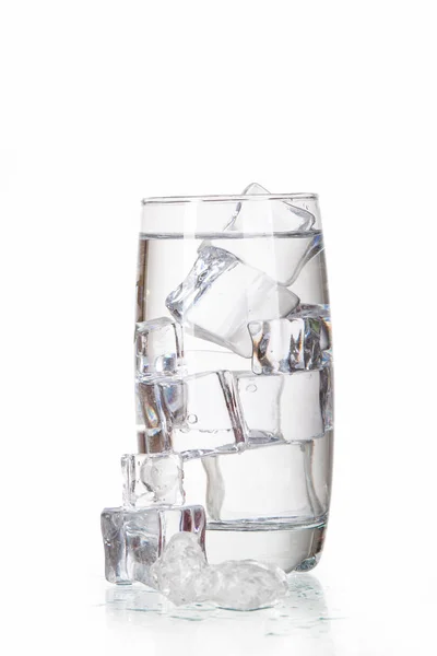 Склянка Води Льодом — стокове фото