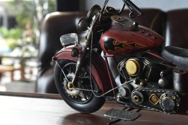  Araba modelleri antika, ve bu gün görüntülemek içindir. Ama ne zaman baksan eski günleri çocuk gibi düşünsin.