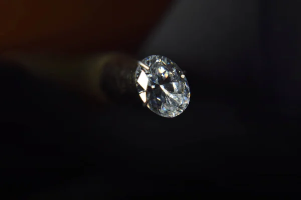 Egy Gyönyörű Gyémánt Amely Szép Fényes Tiszta Tiszta Készült Egy — Stock Fotó