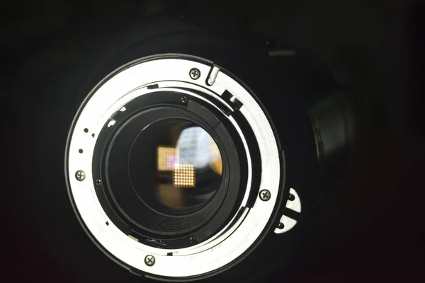 Φακός Της Κάμερας Που Παρέχει Αιχμηρή Όμορφη Ποιότητα Για Επαγγελματίες — Φωτογραφία Αρχείου