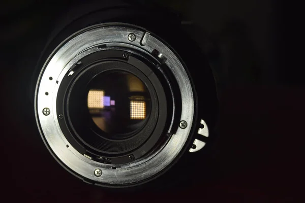 Φακός Της Κάμερας Που Παρέχει Αιχμηρή Όμορφη Ποιότητα Για Επαγγελματίες — Φωτογραφία Αρχείου