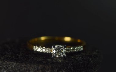  Lüks elmas takı ve yüzük