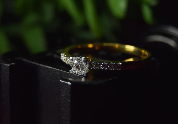 Luxury Diamond Jewelry Ring — Stock Photo, Image
