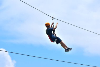 gökyüzü, atlama, mavi, atlama, çocuk, spor, kablo, yüksek, eğlenceli, halat, elektrik, bungee, kadın, güç, tırmanma, dağ, kayak, asansör, aşırı, çizgi, salıncak, genç, asılı, doğa, kar