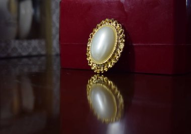  Gerçek inci kabukları gelen doğal bir inci, güzel ve yuvarlak renk, güzel ve pahalı takı yapmak için kullanılabilir