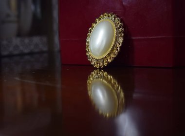  Gerçek inci kabukları gelen doğal bir inci, güzel ve yuvarlak renk, güzel ve pahalı takı yapmak için kullanılabilir