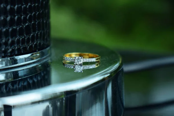 Bague Mariage Diamant Luxueux Élégant Pour Ceux Qui Ont Goût — Photo