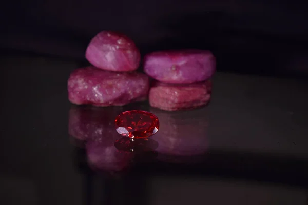 Ruby Red Gem Beautiful Nature Making Expensive Jewelry — Stock Photo, Image