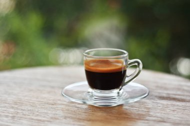 Sade kahve lezzetli bir sıcak kahvedir..