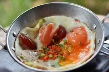 Kahvaltı Yumurta Tavası Renkli ve lezzetli