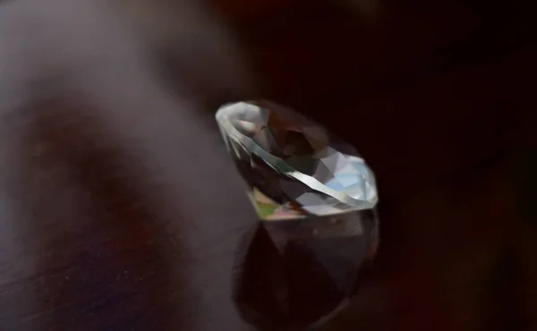 다이아몬드 값비싸고 희귀하다 보석을 만들기 위해서 — 스톡 사진
