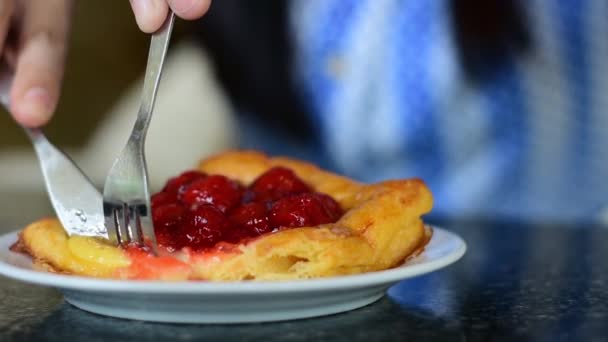 Pastel Pastel Arándanos Delicioso Postre Dulce — Vídeos de Stock