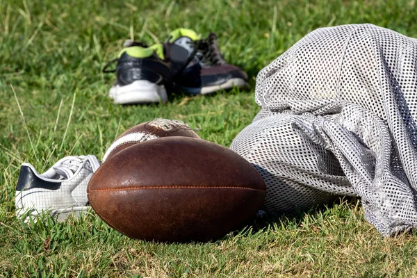 Американський футбол Gear сумка готова для практики — стокове фото
