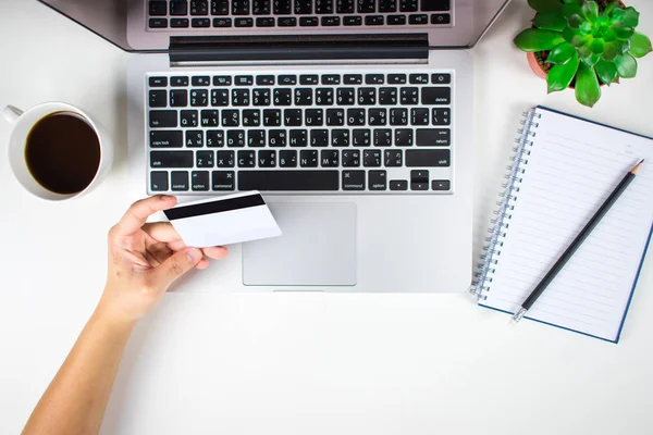 Top View Compras Línea Con Tarjeta Crédito Mesa Blanca — Foto de Stock