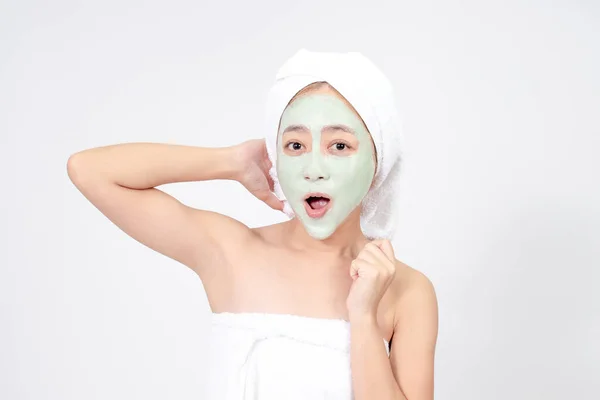 Wanita Asia Senang Dan Terkejut Dia Adalah Masker Wajah — Stok Foto