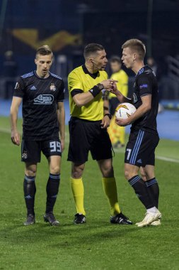 Zagreb, Hırvatistan - 21 Şubat 2019: Uefa Avrupa Ligi 2018 / 2019, Gnk Dinamo vs. Viktoria Plzen. Eylem halinde 