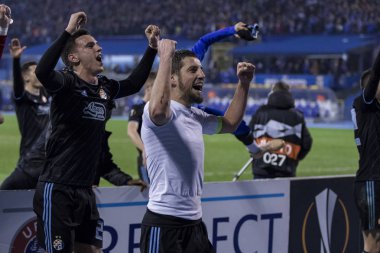 Zagreb, Hırvatistan - 21 Şubat 2019: Uefa Avrupa Ligi 2018 / 2019, Gnk Dinamo vs. Viktoria Plzen. Dinamo oyuncuları zaferi kutluyor