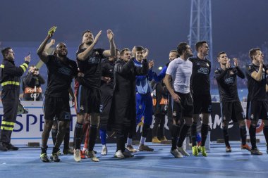 Zagreb, Hırvatistan - 21 Şubat 2019: Uefa Avrupa Ligi 2018 / 2019, Gnk Dinamo vs. Viktoria Plzen. Dinamo oyuncuları zaferi kutluyor