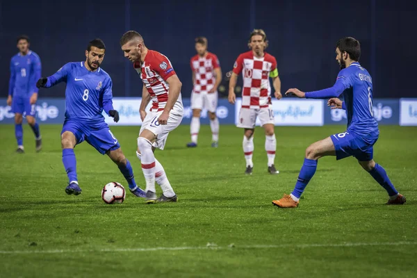 Zagreb, Hırvatistan - 21 Mart 2019: Uefa Euro 2020 Ön eleme turu. Hırvatistan Azerbaycan 'a karşı. Eylemde Ante Rebic (18)