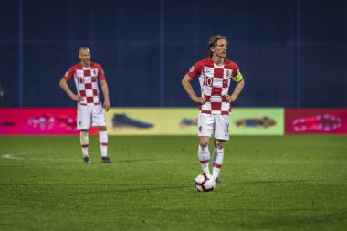Zagreb, Hırvatistan - 21 Mart 2019: Uefa Euro 2020 Ön eleme turu. Hırvatistan Azerbaycan 'a karşı. Luka Modriç (10))