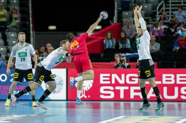 Zagreb, Hırvatistan - 13 Ocak 2018: Avrupa Erkekler Hentbol Şampiyonası, Ehf Euro 2018 C Grubu Almanya - Karadağ 32: 19. Eylem Bozo Andjelic (32) 