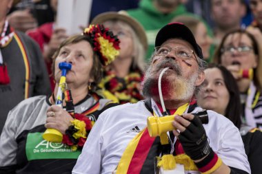 Zagreb, Hırvatistan - 15 Ocak 2018: Avrupa Erkekler Hentbol Şampiyonası, Ehf Euro 2018 ana tur Slovenya-Almanya maçı 25: 25. Alman taraftarlar tribünde 