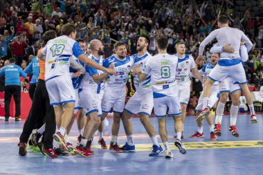 Zagreb, Hırvatistan - 15 Ocak 2018: Avrupa Erkekler Hentbol Şampiyonası, Ehf Euro 2018 ana tur Slovenya-Almanya maçı 25: 25. Sloven oyuncular kutluyor