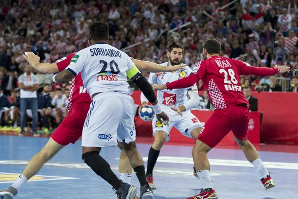 Zagreb, Hırvatistan - 24 Ocak 2018: Avrupa Erkekler Hentbol Şampiyonası, Ehf Euro 2018 ana turu Hırvatistan-Fransa maçı 27: 30. Eylemde Nikola Karabatik (13)