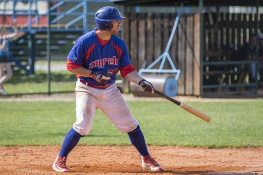 Karlovac, Hırvatistan - 26 Mayıs 2018: Euro Interleague Baseball maçı Beyzbol Kulübü Zagreb ile Bk Olimpija 83. Beyzbol vurucu eylem