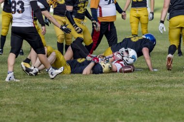 Zagreb, Hırvatistan - 07 Ekim 2018: Hırvat futbol ligi, Zagreb Patriots ve Saraybosna Spartalılar arasındaki ilk tur maç (30: 6). Futbolcular iş başında