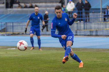 Zagreb, Hırvatistan - 18 Şubat 2018: Gnk Dinamo, Hnk Hajduk 'a karşı Hırvatistan' ın ilk futbol ligi maçı. Nikola Moro (27))