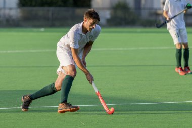 Zagreb, Hırvatistan - 10 Haziran 2018: Hk Zelina ile Hk Tresnjevka arasındaki Hırvat Saha Hokeyi finalleri. Saha Hokeyi oyuncuları iş başında