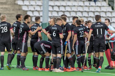 Zagreb, Hırvatistan - 26 Haziran 2018: Hırvatistan 2018 'de Hokey Serisi açıldı. Avusturya ile Galler arasında maç (3-0). Sahada hokey oyuncuları